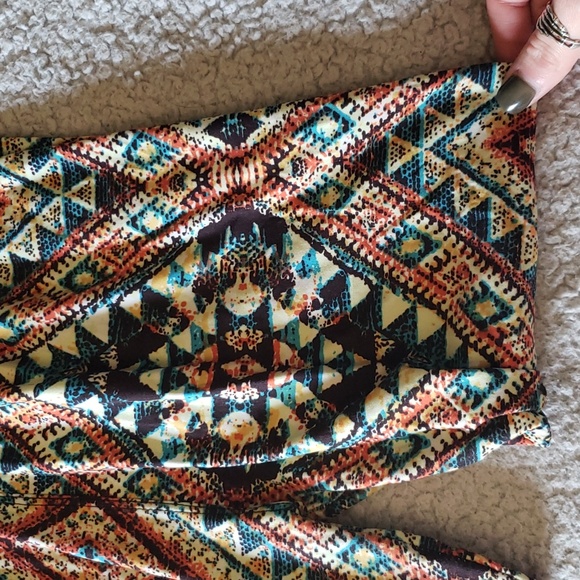 Super Soft Silky Stretch Tribal/Aztec Bohemian Fashion Leggings - Picture 3 of 7